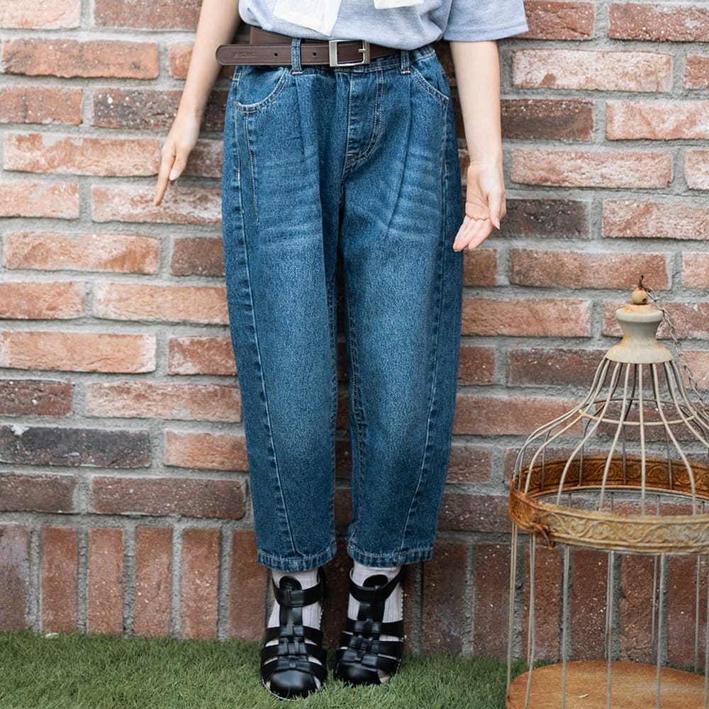 タックテーパードデニム〈 Merci 〉アトリエデニム・メルシー