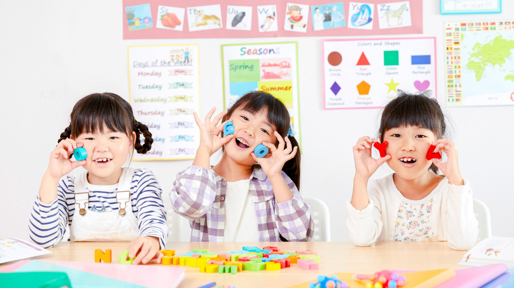 子どもの足を守る靴の「10の見方」をやさしく解説